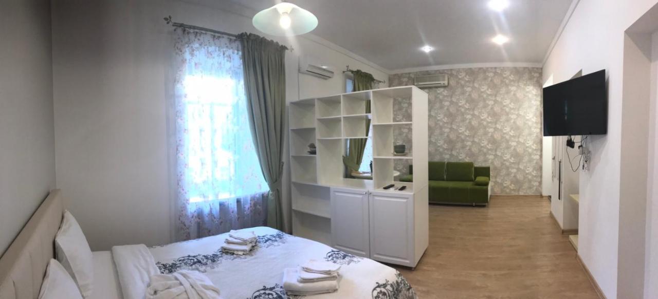 Apartment On Sumskaya No Smoking Kharkiv Exterior photo