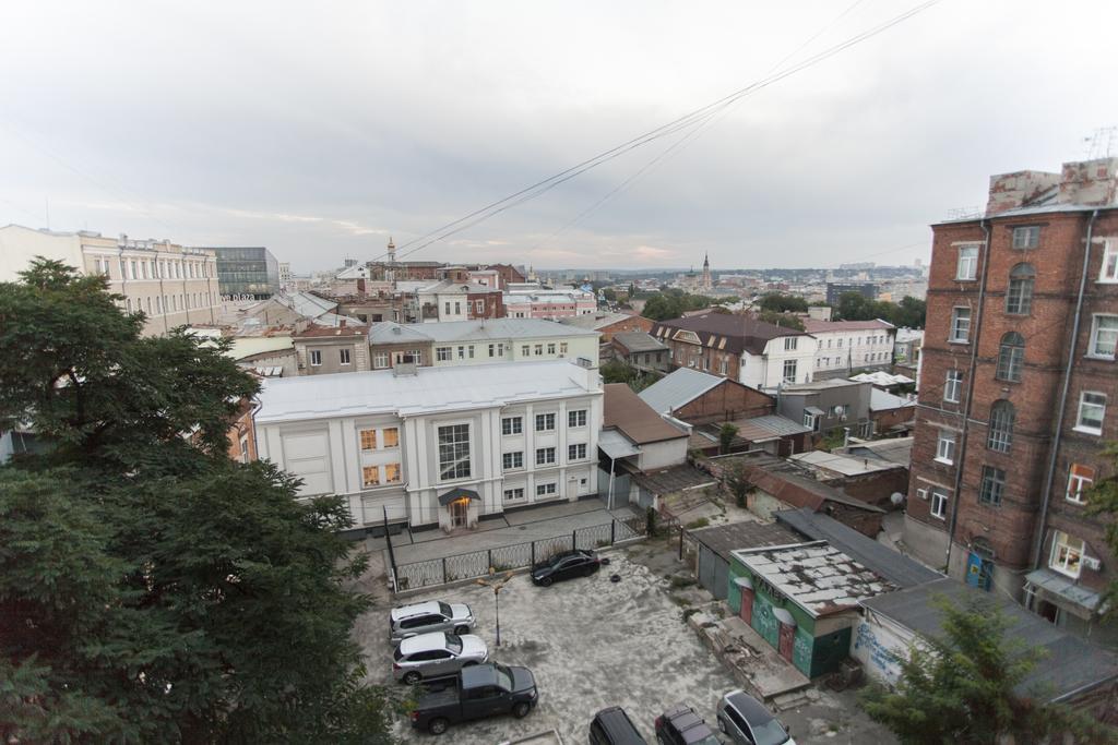 Apartment On Sumskaya No Smoking Kharkiv Exterior photo