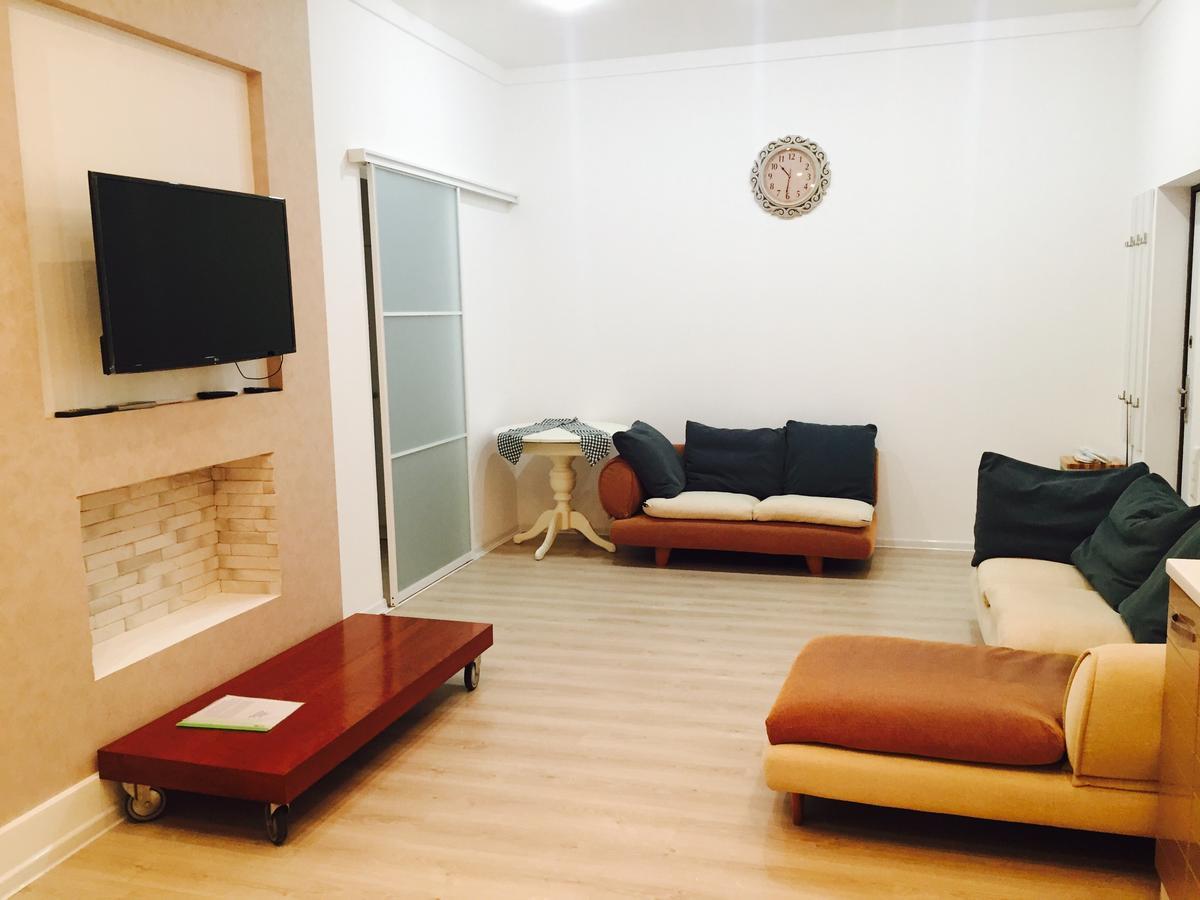 Apartment On Sumskaya No Smoking Kharkiv Exterior photo